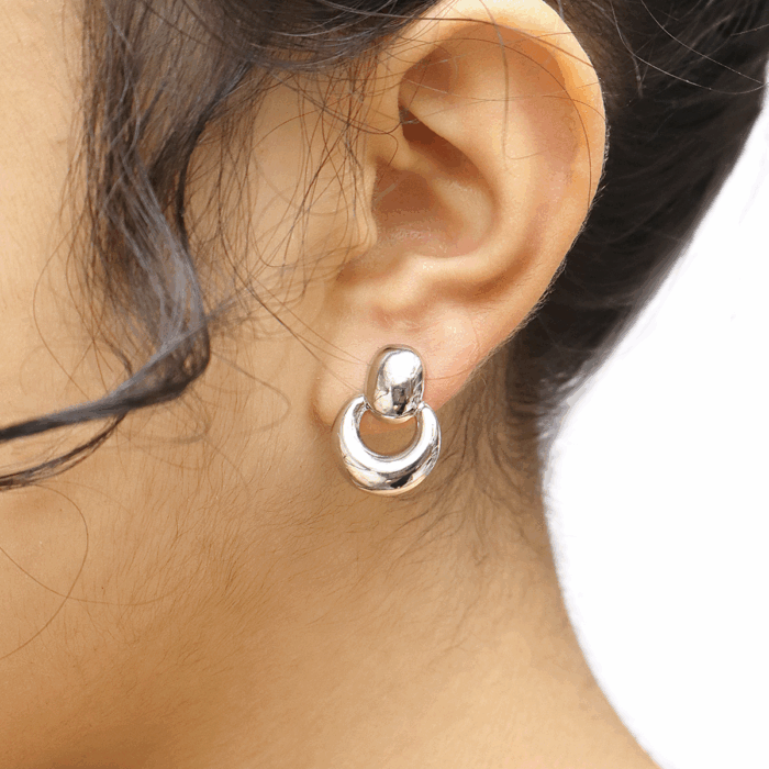 Aretes Mini Bola y Círculo Plateados - Imagen 2