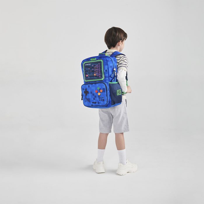 Mochila Escolar Azul con Diseño Gamer Chenson Original Galaga - Imagen 8